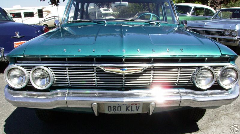 1961%20bel%20air%204%20dr%20bluegrn%203.jpg
