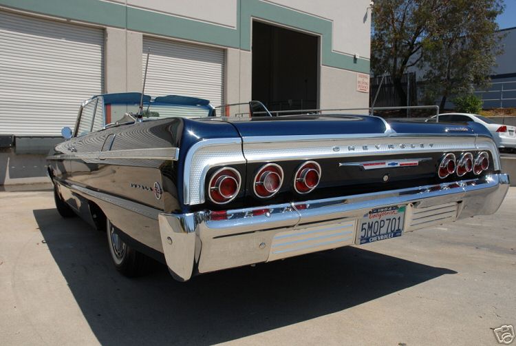 1964 Impala SS Dayton Blue convertible 04