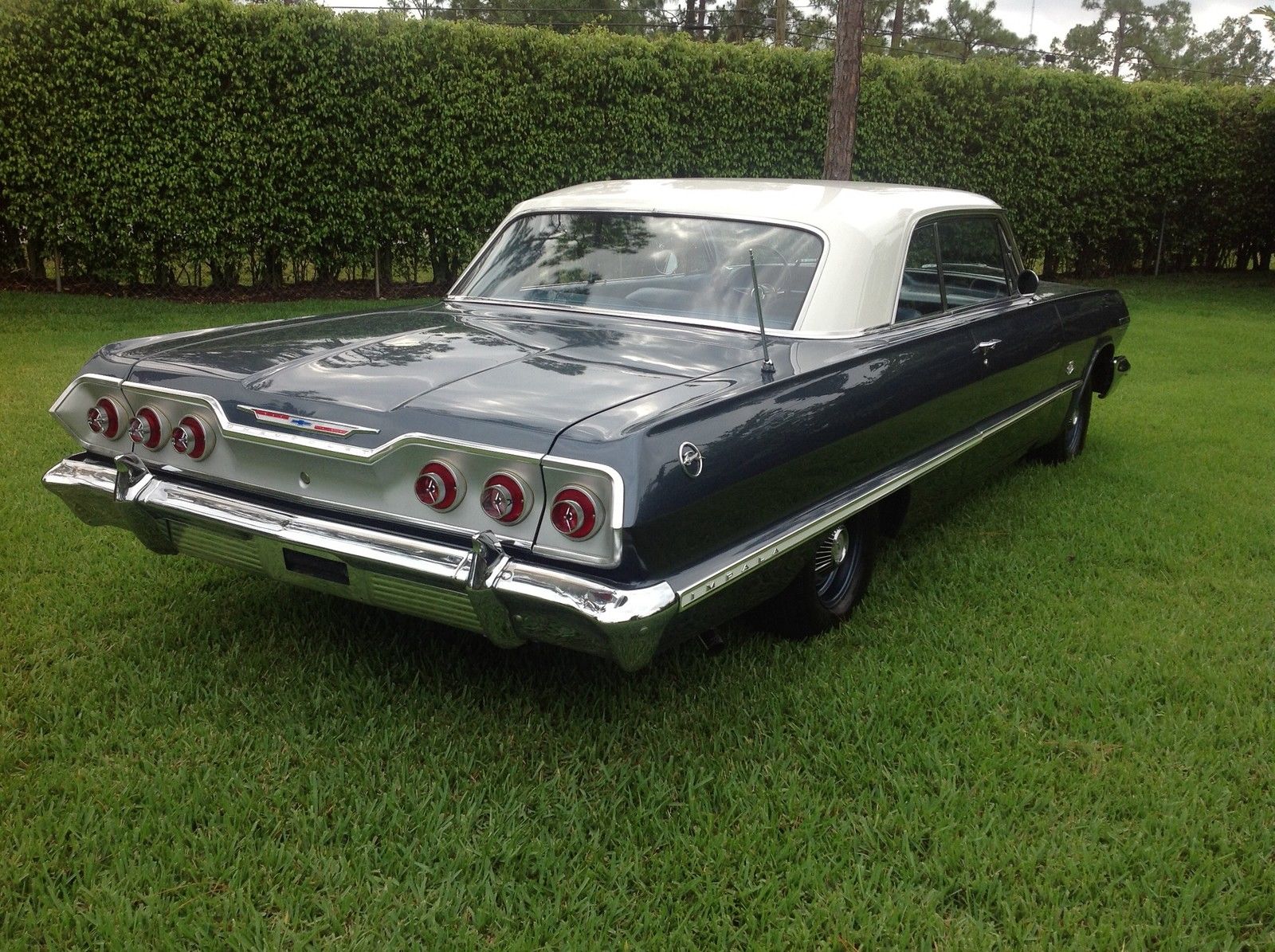 1963 Impala Sport Coupe - 409 blue 04